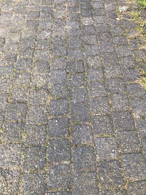 partij oude koperslakkeien / kinderkoppen / koperslakken, Gebruikt, Klinkers, Ophalen of Verzenden, Talingweg 100