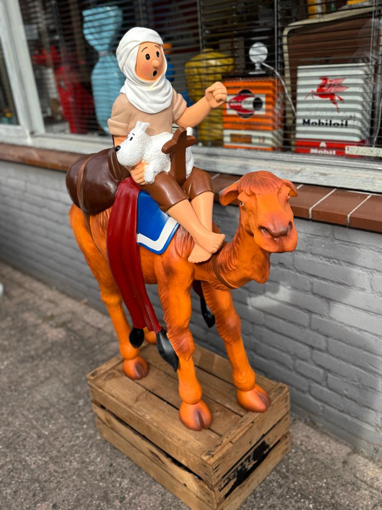 Kuifje op kameel met Bobbie - Groot beeld, Ophalen, Beeldje of Figuurtje, ., Zo goed als nieuw
