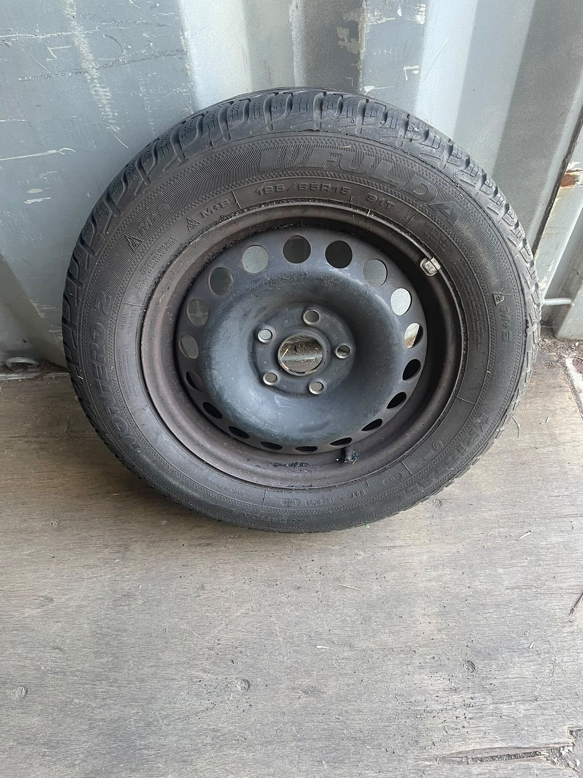 Set van 4  Fulda winterbanden op stalen velg, Ophalen, Gebruikt, Banden en Velgen, Winterbanden