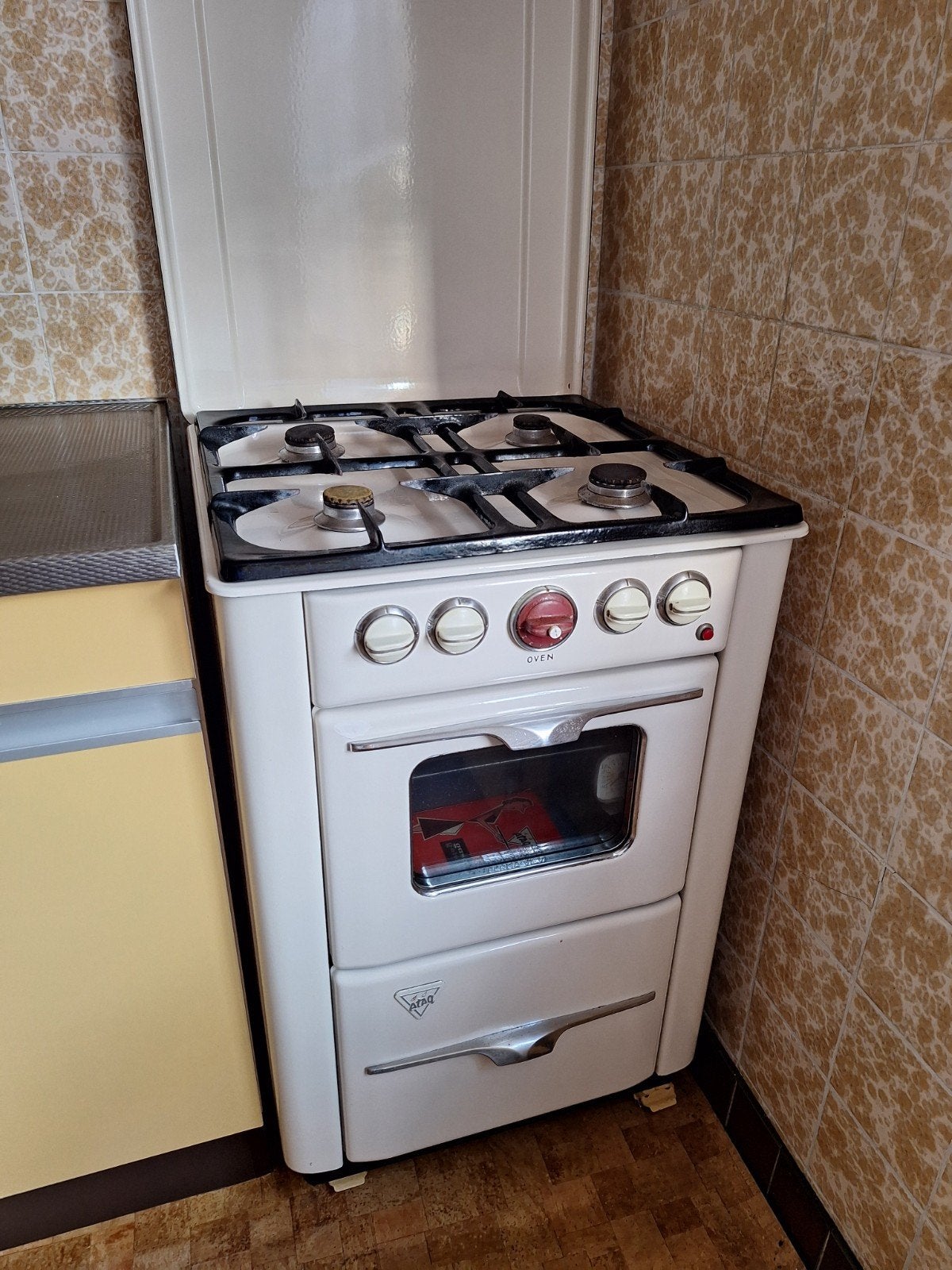 Vintage ATAG gasfornuis met oven - Vrijstaand, Witgoed en Apparatuur, Fornuizen, Ophalen, Gebruikt, 4 kookzones, Gas