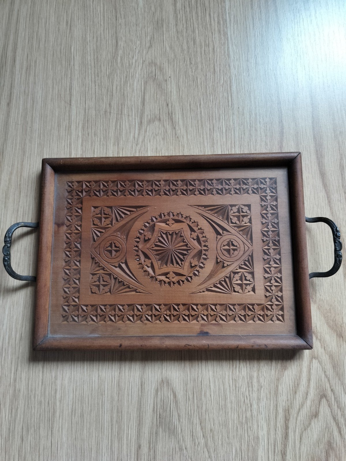 vintage dienblad houtsnijwerk, Ophalen of Verzenden, Gebruikt, Rechthoekig, Hout