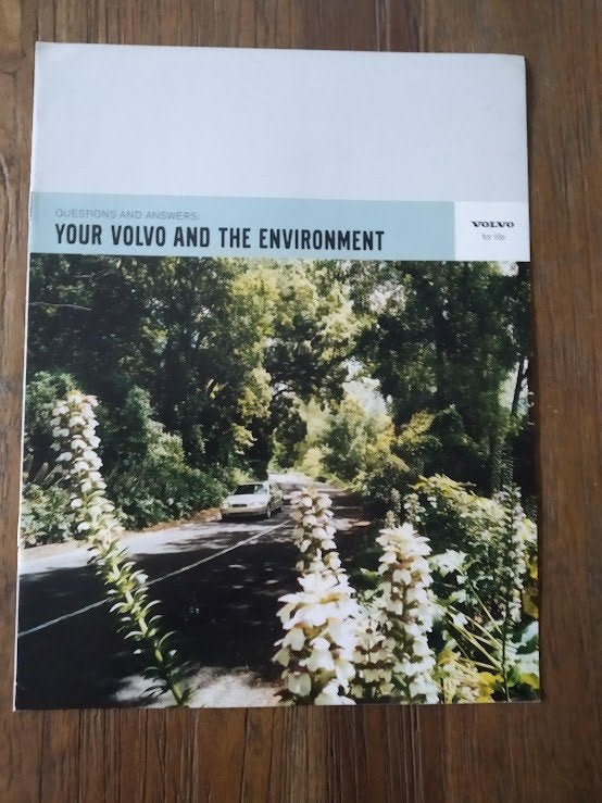 Your Volvo and the environment S 80 / S 40 / V 50 / XC 70, Verzenden, Zo goed als nieuw, Volvo