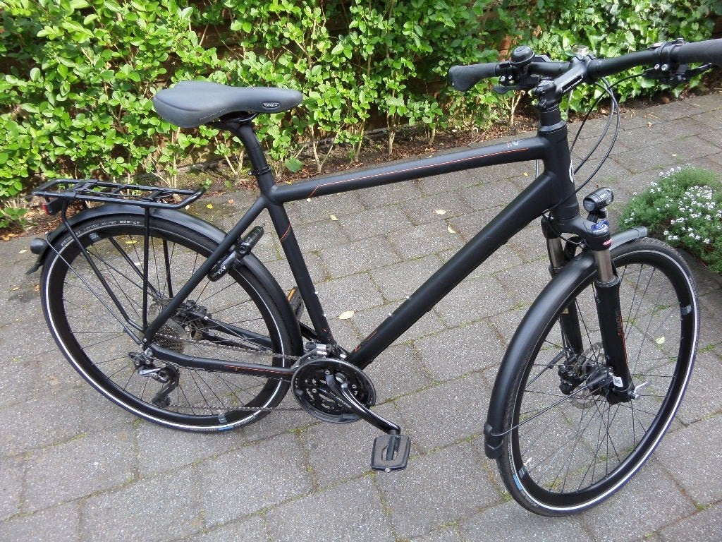 hybride herenfiets met 30 versnellingen, Fietsen en Brommers, Versnellingen, Zo goed als nieuw, Schijfrem, 53 tot 57 cm