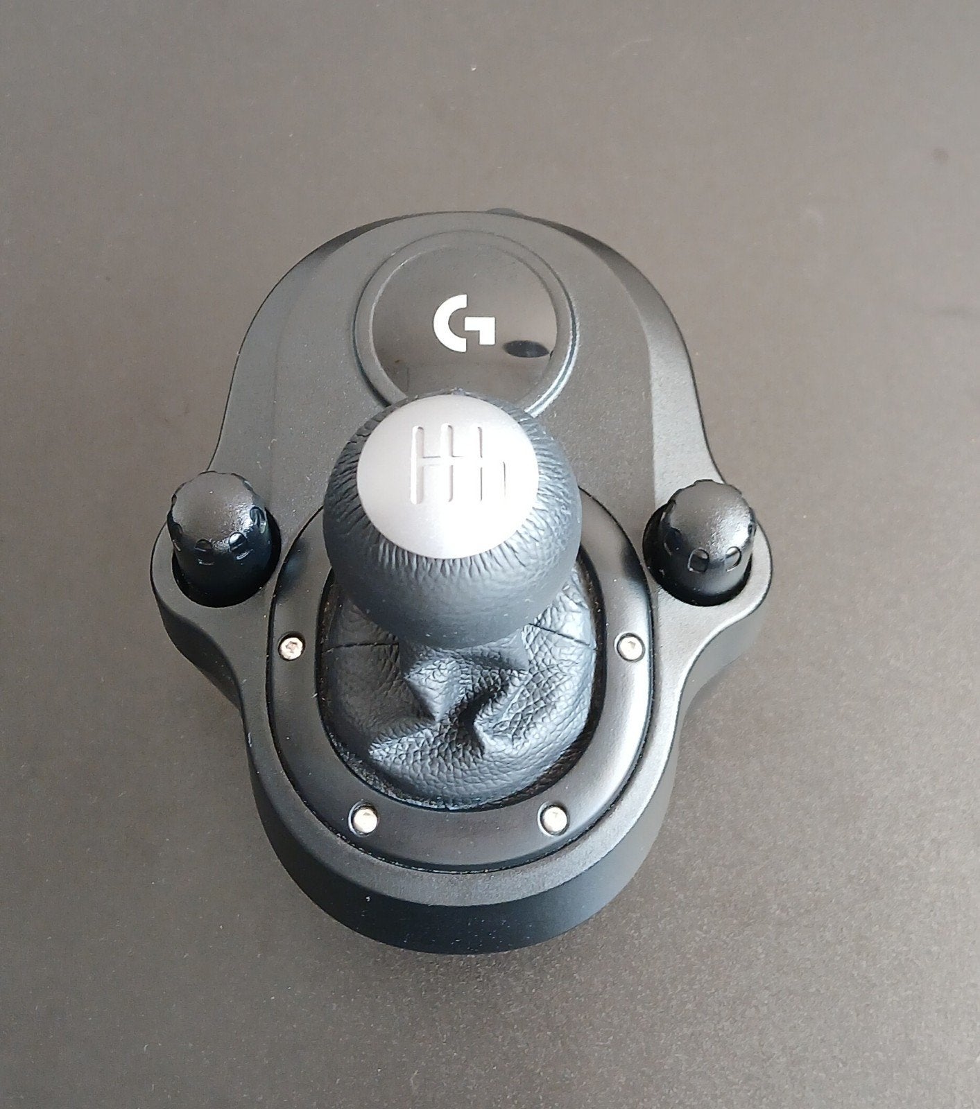 Foto 7 van Logitech G923 Racestuur met Pedalen en Shifter