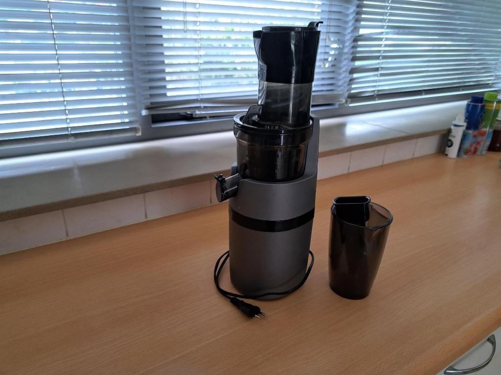 Sapcentrifuge- Slow juicer Perfect voor gezonden sappen., Ophalen of Verzenden, Zo goed als nieuw, Elektrisch, Sapcentrifuge