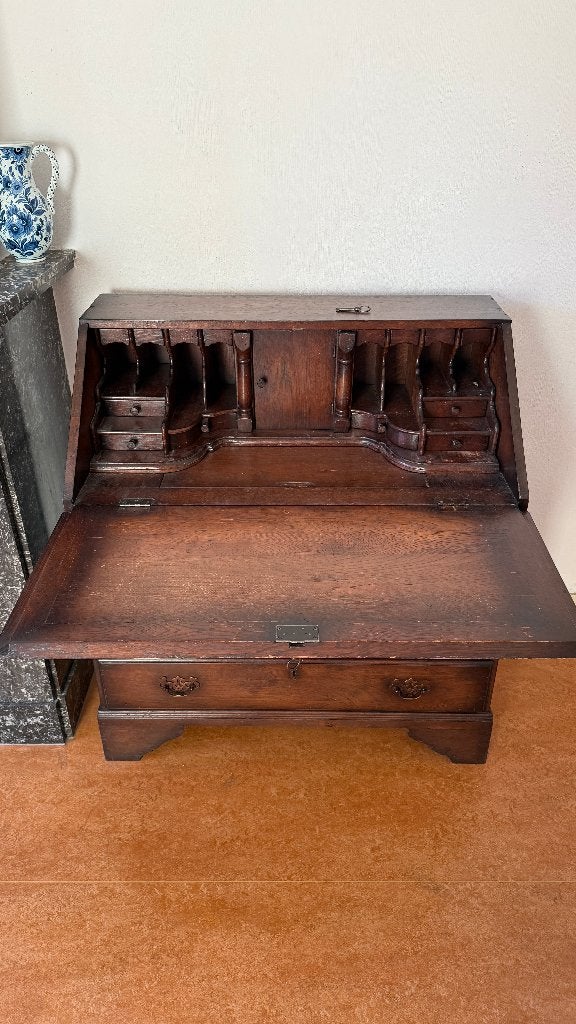 Prachtig houten bureau/secretaire in antieke stijl, Huis en Inrichting, Opbergruimte, Gebruikt, Hout, Secretaire