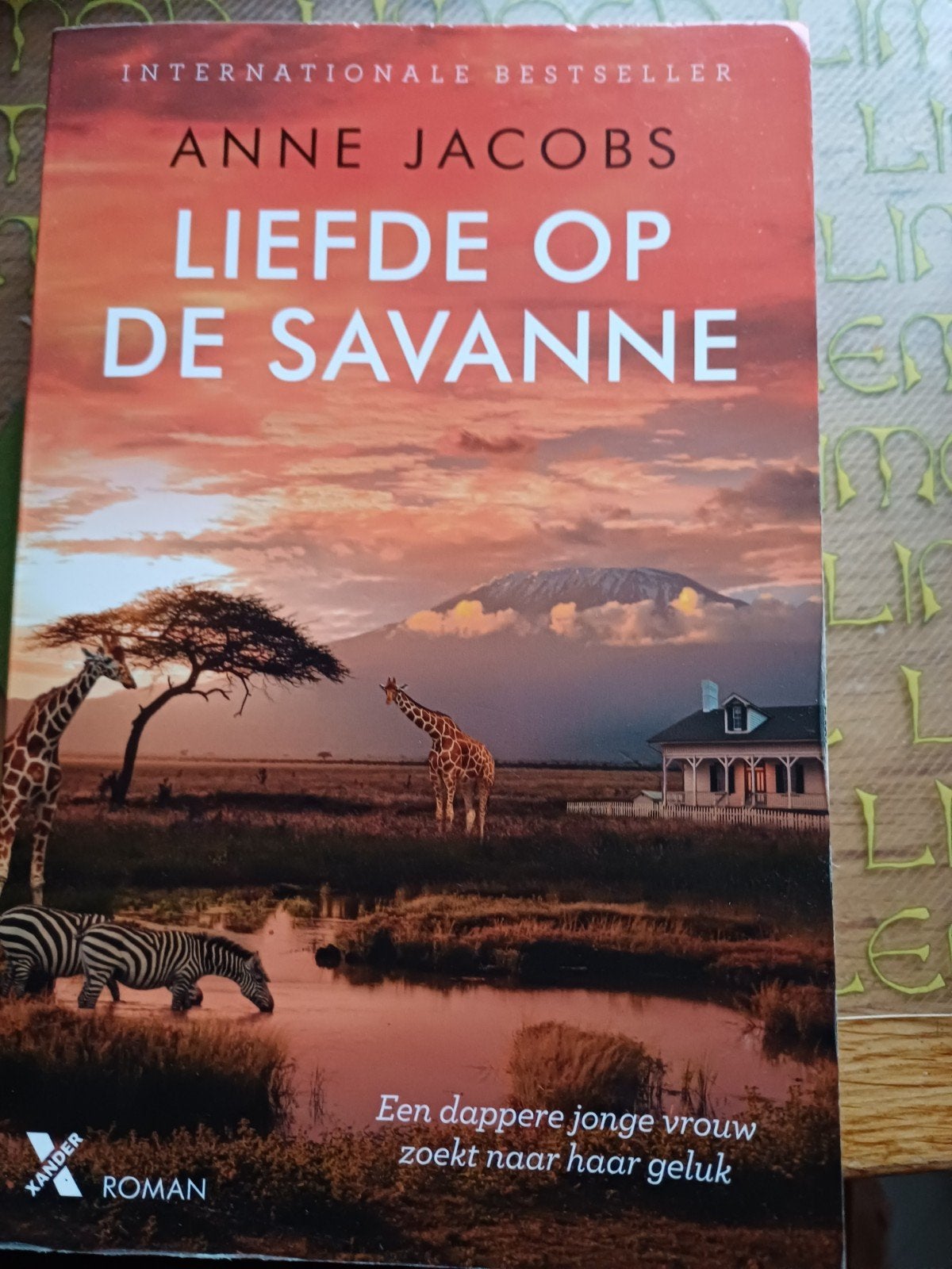 Liefde op de Savanne - Anne Jacobs, Ophalen of Verzenden, Gelezen, Anne Jacobs, Nederland