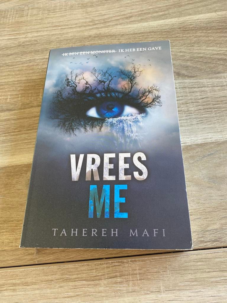Vrees me - Tahereh Mafi (deel 1), Boeken, Ophalen of Verzenden, Gelezen