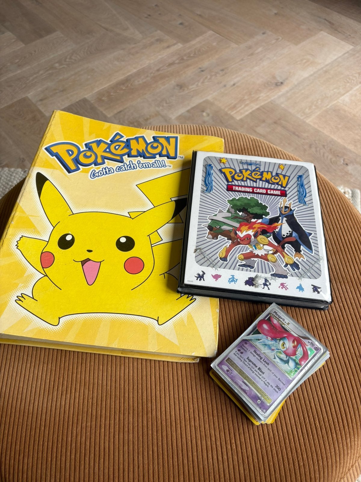Oude Pokemon verzameling, Hobby en Vrije tijd, Verzamelkaartspellen | Pokémon, Ophalen of Verzenden, Zo goed als nieuw, Meerdere kaarten