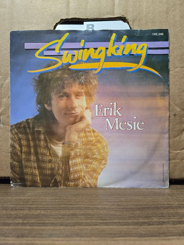 Erik Mesie - Swingking, 7 inch, Ophalen of Verzenden, Zo goed als nieuw, Beschermende buitenhoes