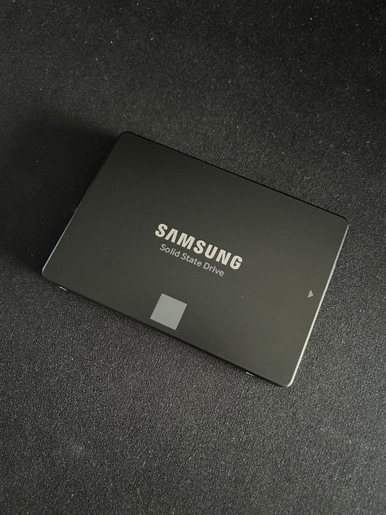 Samsung 870 EVO 1TB, Computers en Software, Harde schijven, Ophalen, Zo goed als nieuw, 1TB, Samsung