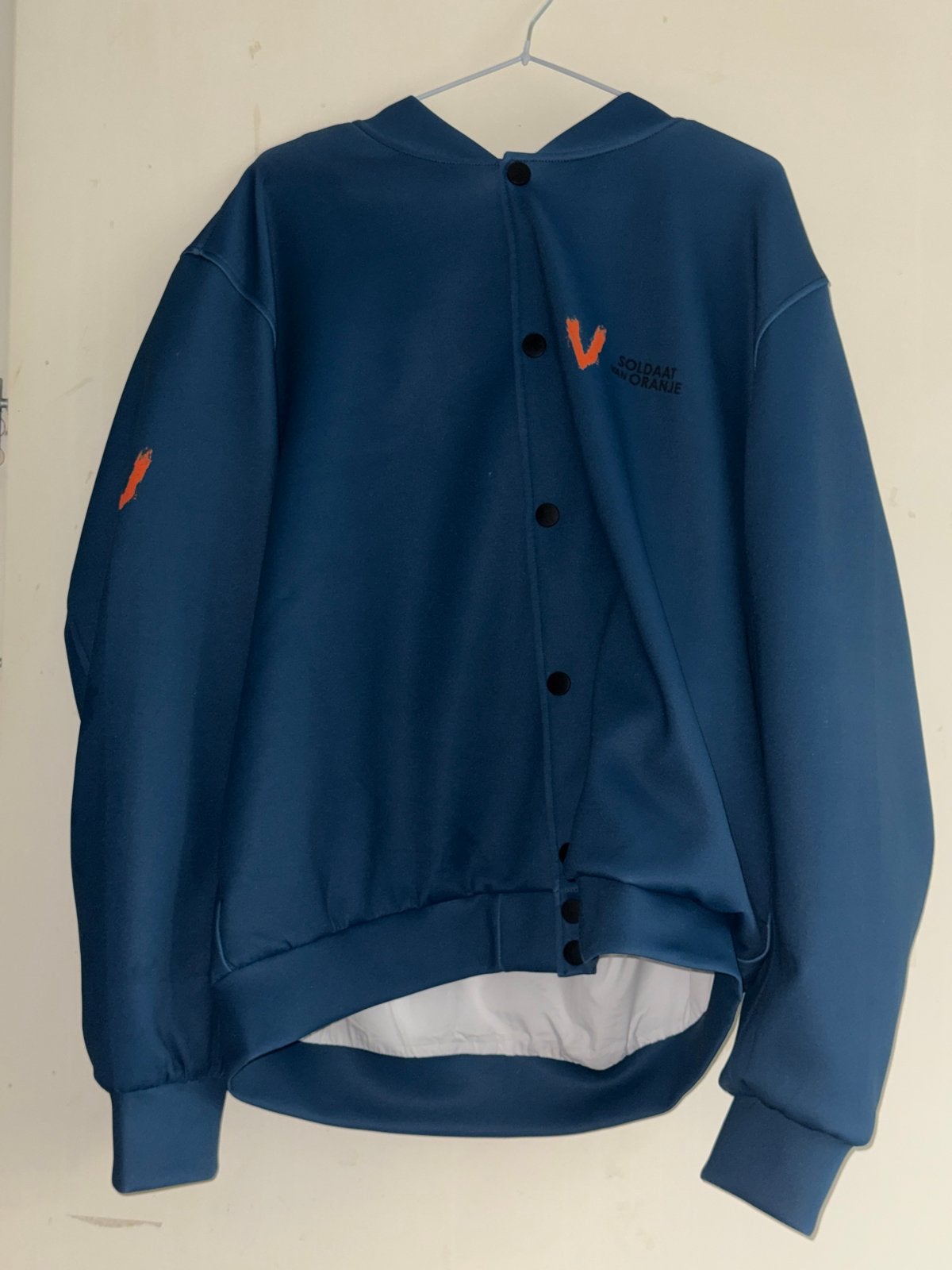 Blauw Crewjas Soldaat van Oranje maat 2XL, Verzenden, Zo goed als nieuw, Overige maten, Blauw