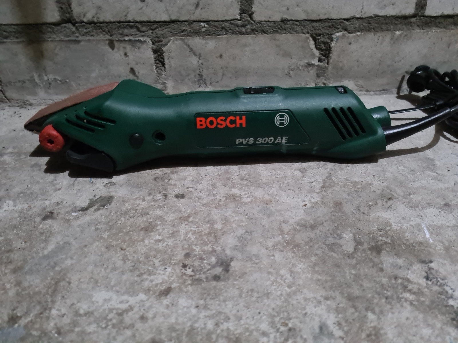 Bosch PVS 300 AE Bandschuurmachine - Zo goed als nieuw, Ophalen of Verzenden, Zo goed als nieuw, Minder dan 600 watt, Bandschuurmachine