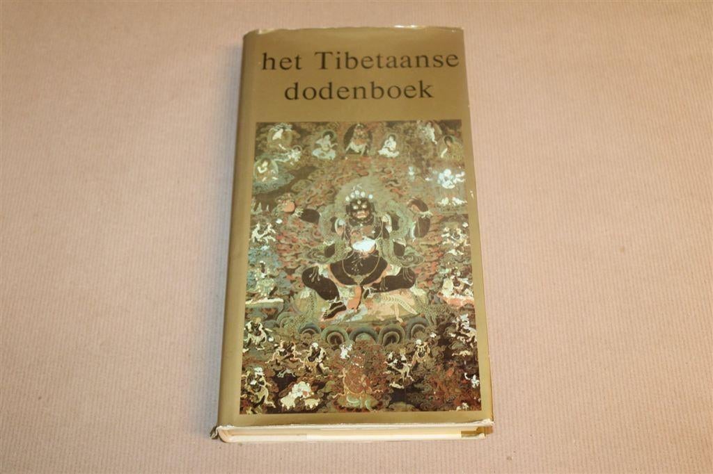 Het Tibetaanse Dodenboek — Bardo Thödol Spiritualiteit, Boeken, Esoterie en Spiritualiteit, Ophalen of Verzenden, Gelezen, Overige onderwerpen