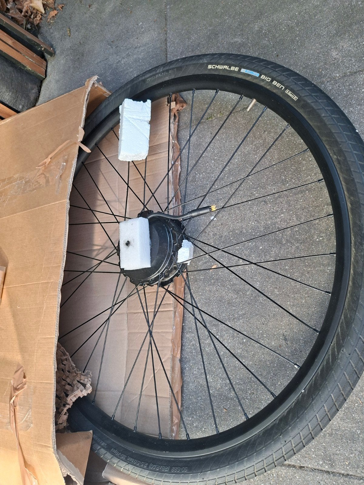 Voorwiel met motor en Schwalbe Big Ben band, Wiel, Nieuw, Ophalen of Verzenden, Aluminium