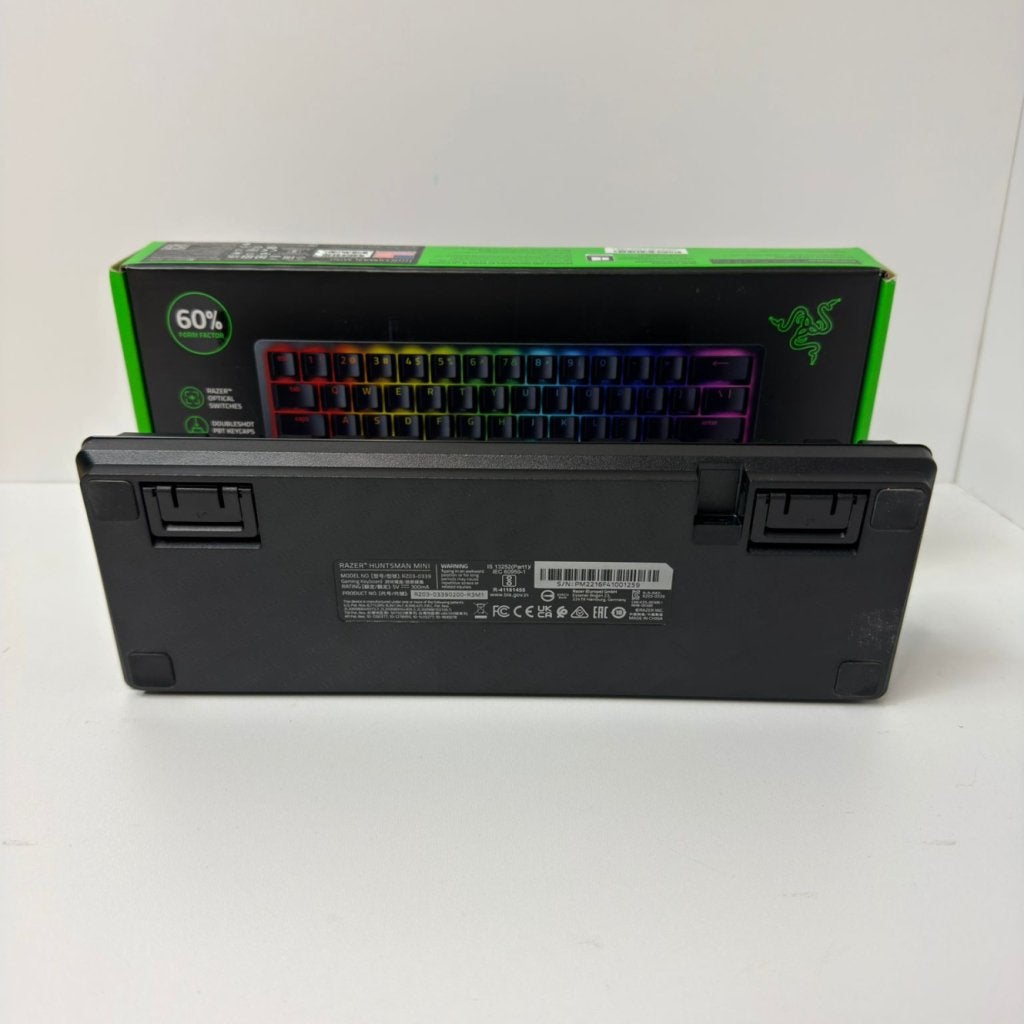 Razer Huntsman Mini 60% RGB Gaming keyboard | Nette staat, Razer, Zo goed als nieuw, Support@razer.com, Razer Inc.,
9 Pasteur,
Irvine, CA 92618,
United States