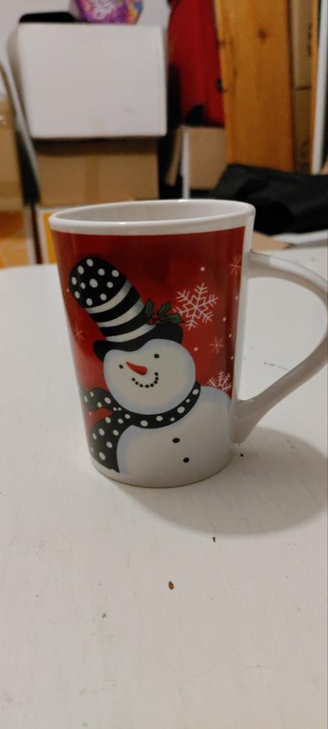 kerst mok, Ophalen