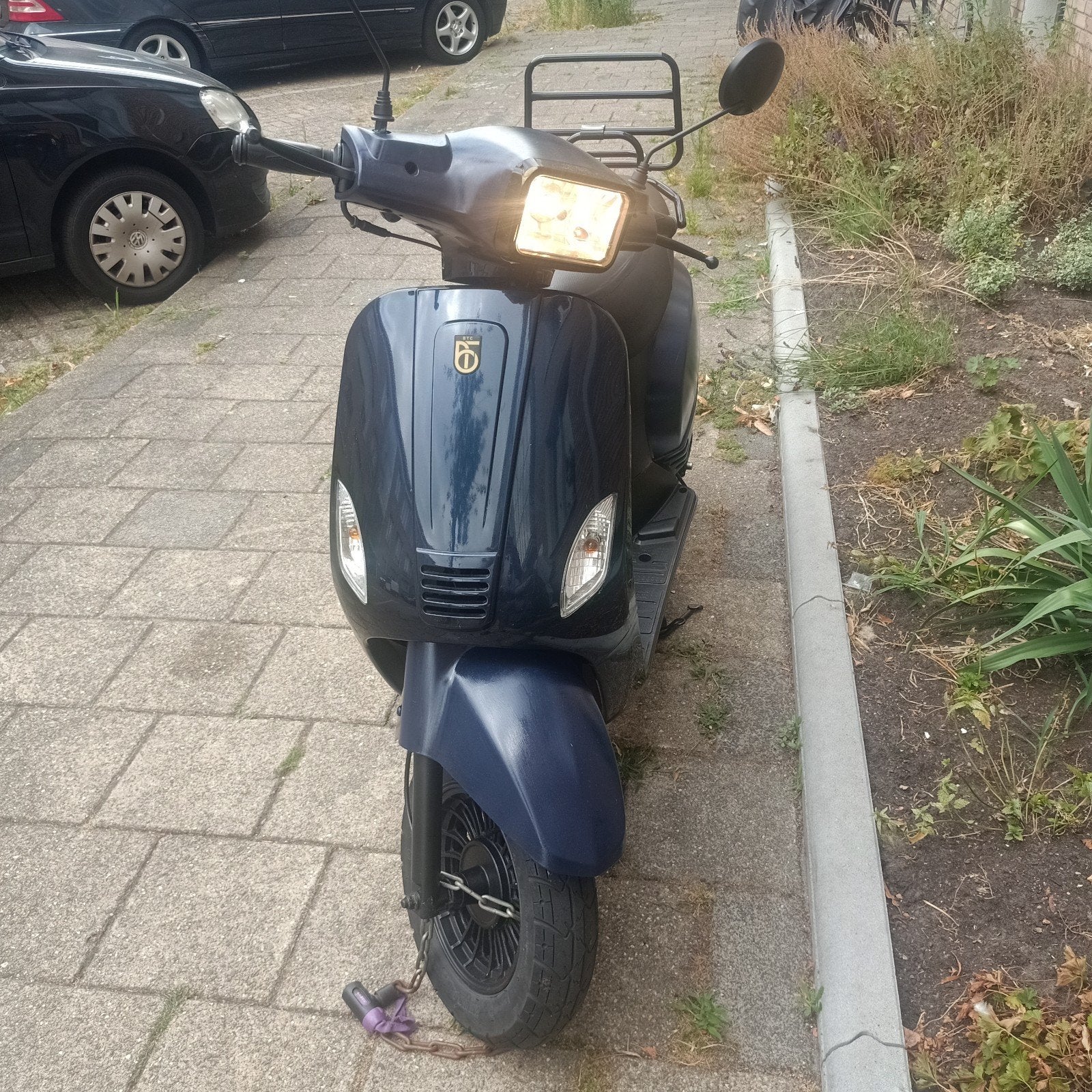 Btc Riva, Fietsen en Brommers, Snorfietsen en Snorscooters, Ophalen, Zo goed als nieuw, Benzine, Overige merken