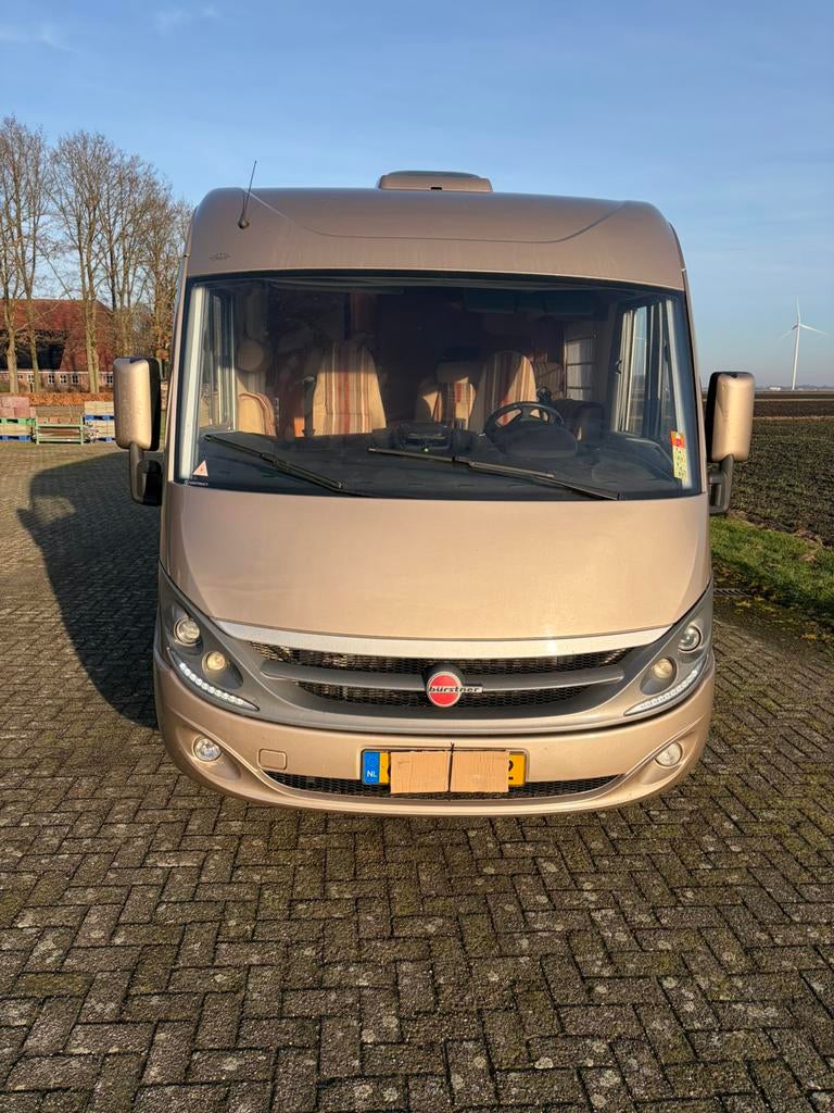 Bürstner Aviano 728i intergraal ,bj.2014,75600 km ,automaat., Caravans en Kamperen, Campers, Ringverwarming, Kluisje, Fiat, 7 tot 8 meter