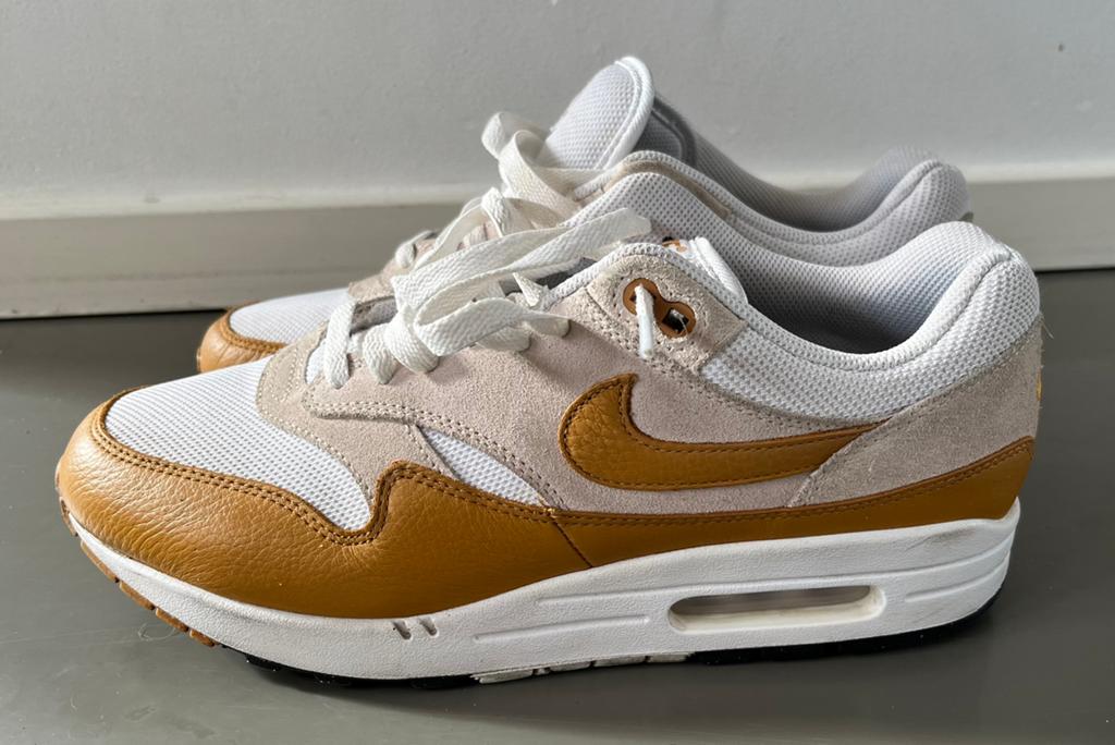 Nike Air Max 1 maat 44 (UK 9, US 10), Kleding | Heren, Schoenen, Ophalen of Verzenden, Zo goed als nieuw
