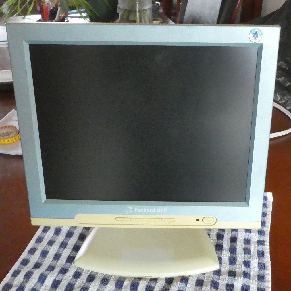 klein computer scherm, Computers en Software, Monitoren, Ophalen, Gebruikt, Packard Bell, 101 t/m 150 Hz