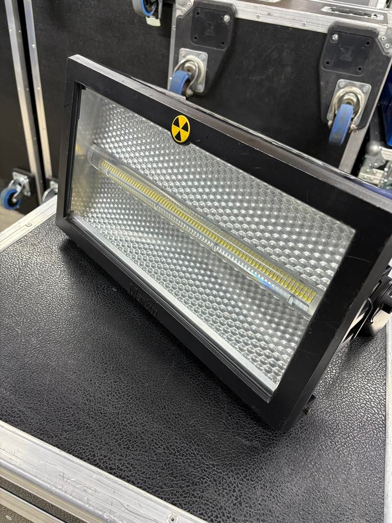 Martin Atomic 3000 LED Strobes, Verzenden, Gebruikt, Licht, Stroboscoopeffect
