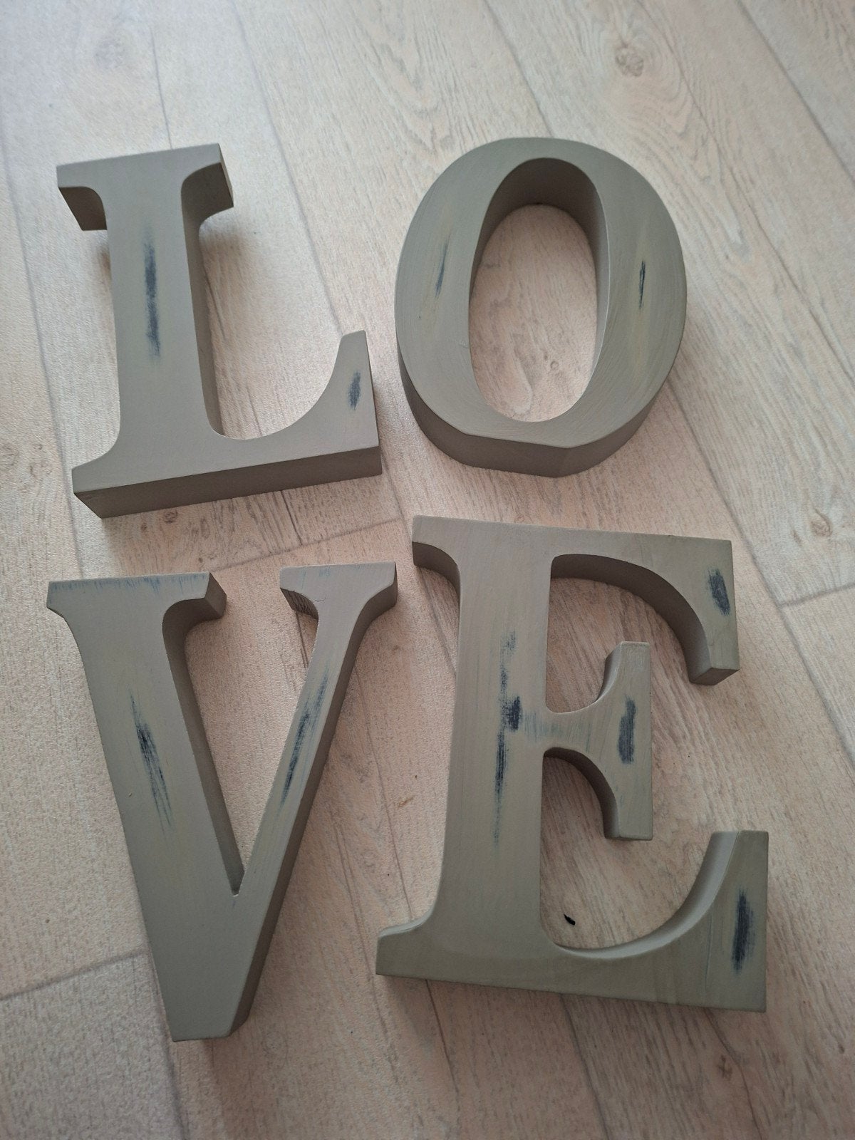 Decoratieve LOVE letters - Grijs verweerde look, Ophalen of Verzenden, Nieuw
