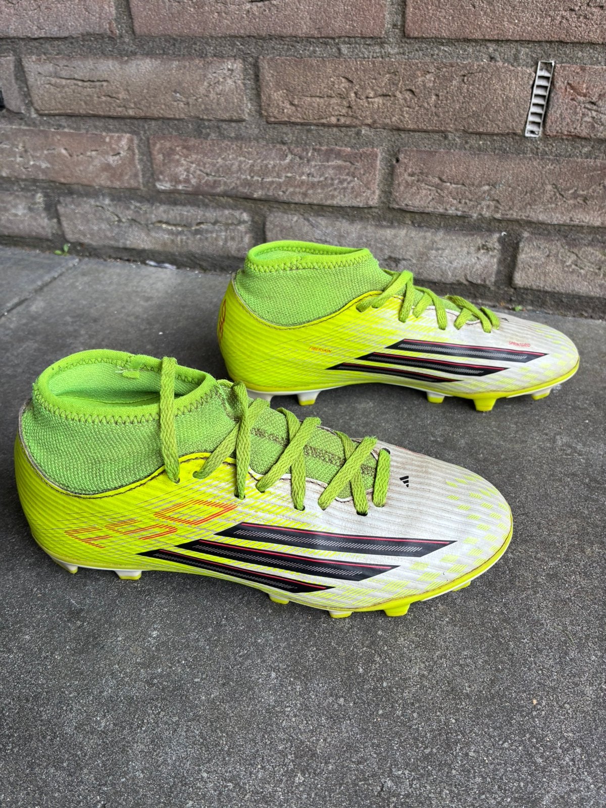 Adidas voetbalschoenen – maat 36,5, Ophalen of Verzenden