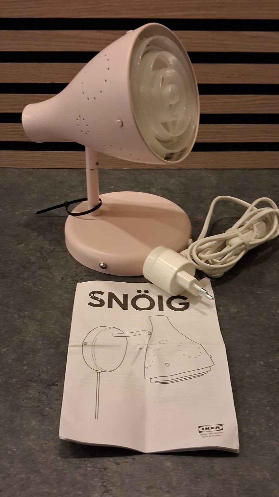 Roze lkea lampje snoig, Ophalen of Verzenden, Metaal of Aluminium