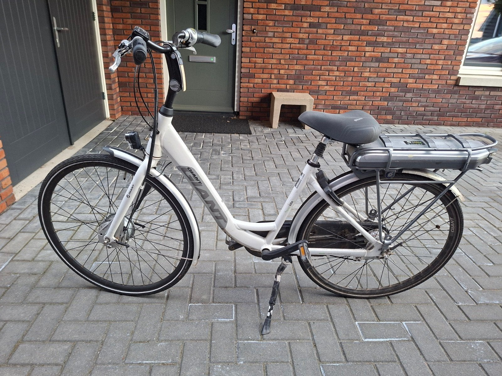 Giant elektrische fiets - Damesmodel, Fietsen en Brommers, Elektrische fietsen, Gebruikt, Giant, 51 tot 55 cm, 30 tot 50 km per accu