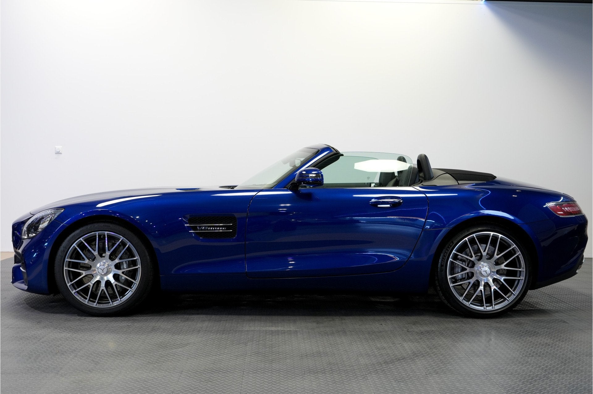 Mercedes-Benz AMG GT Roadster 4.0 V8 350kW/476pk DCT7 DISTRO, Automaat, Dealer onderhouden, Gebruikt, Blauw
