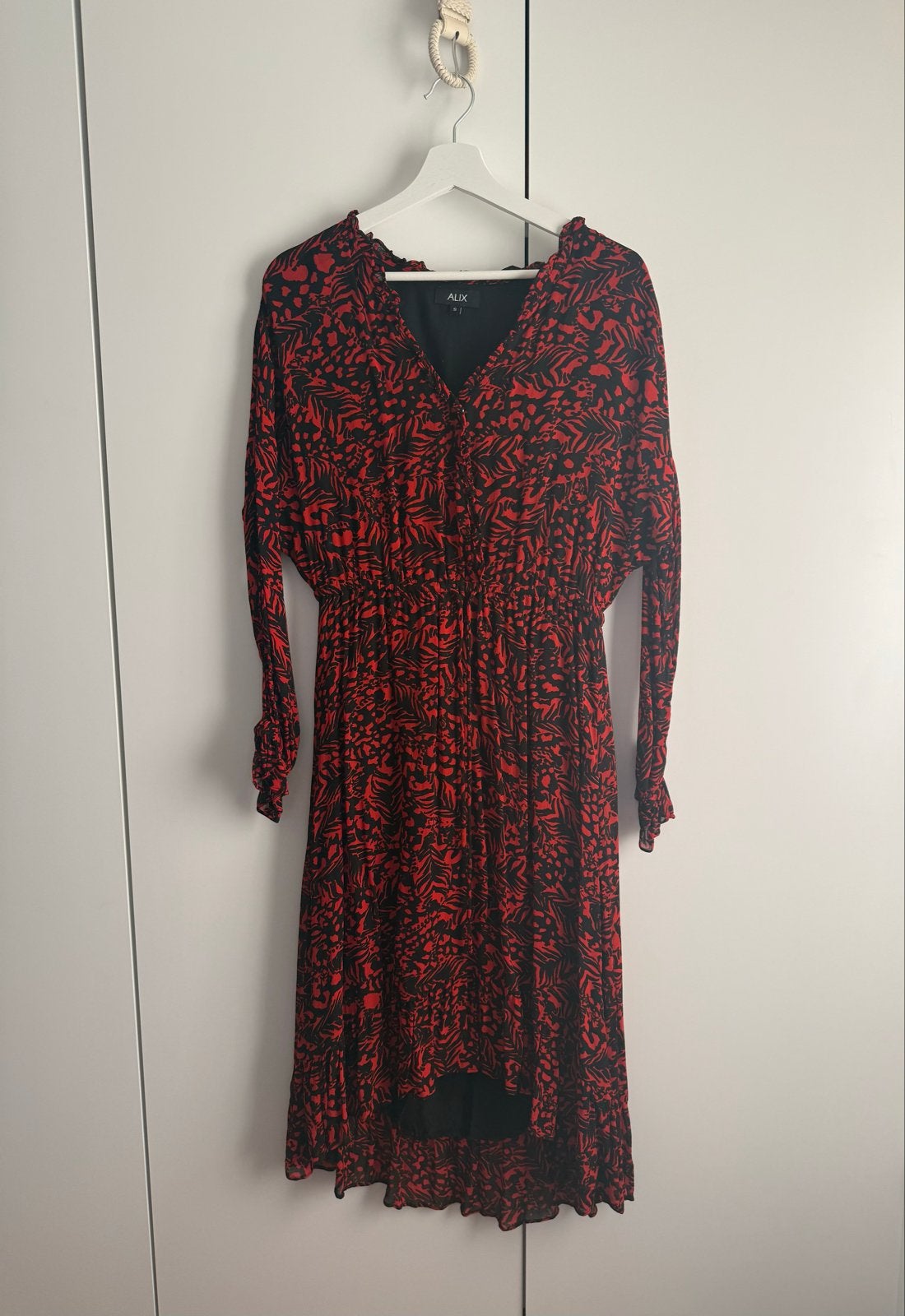Alix the label maxi jurk rood/zwart, maat S/M, Ophalen of Verzenden, Maat 36 (S), Rood, Onder de knie
