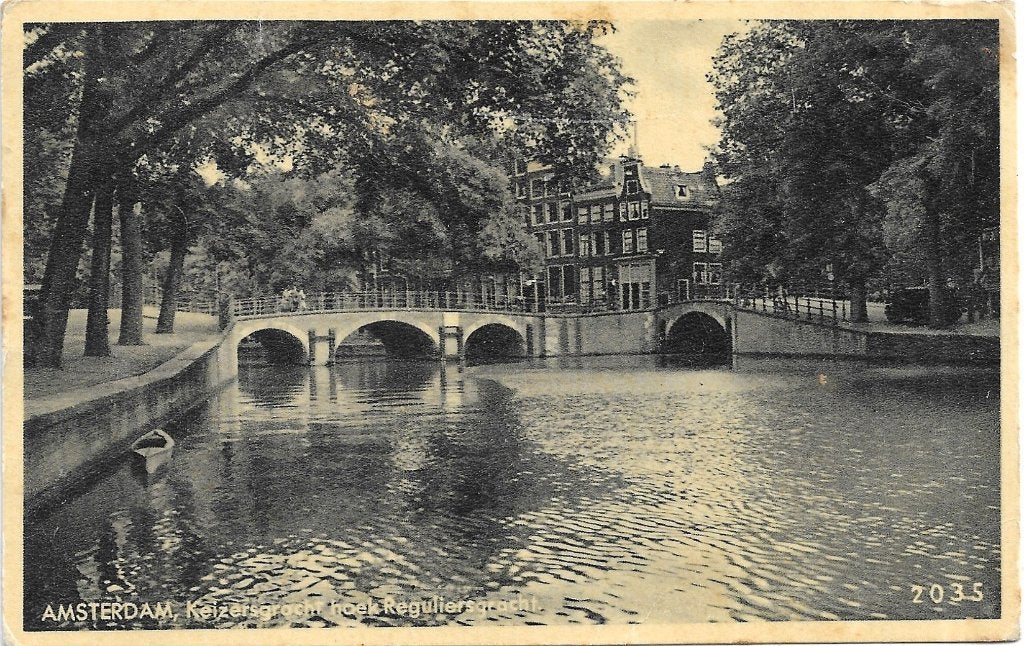 AK Amsterdam - Keizersgracht hoek Reguliersgracht, Verzenden, 1940 tot 1960, Gelopen, Noord-Holland