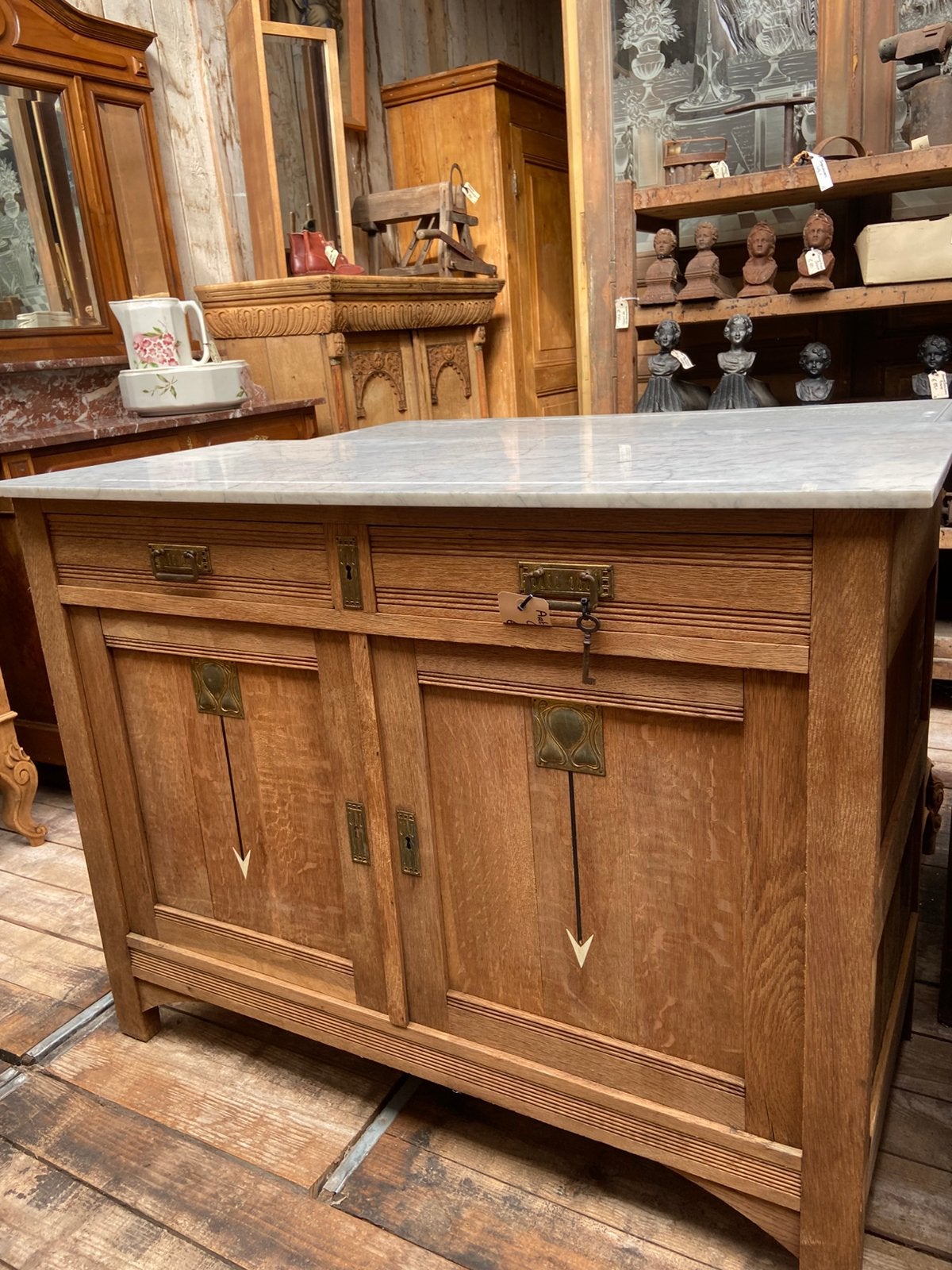 Landelijk Frans Art Deco kast commode, Ophalen