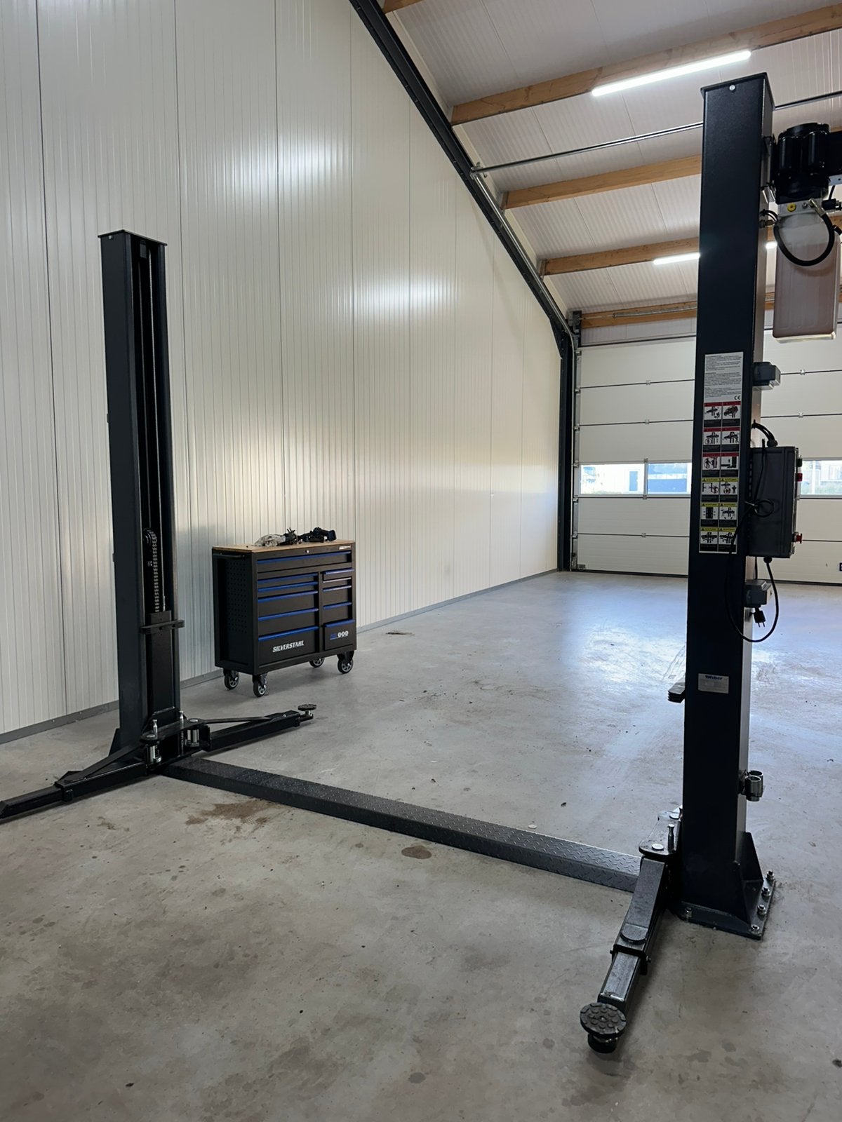 Diverse werkplaatsinrichting, Auto diversen, Autogereedschap, Ophalen, Zo goed als nieuw
