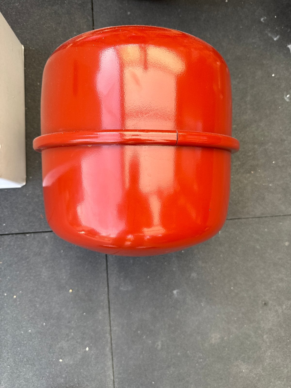 Rood expansievat voor verwarmingssysteem, Doe-het-zelf en Verbouw, Ophalen, Gebruikt, Minder dan 30 cm, Overige typen