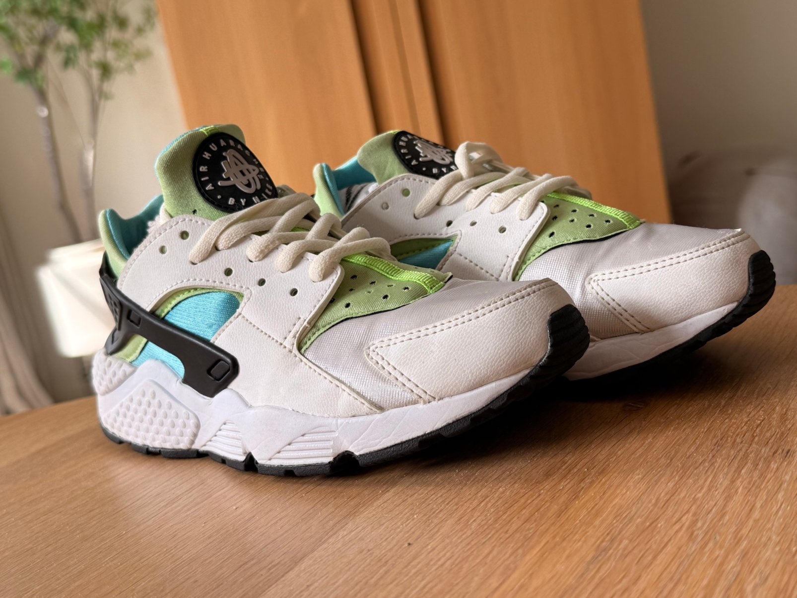 Nike Air Huarache Sneakers, 37,5, Kleding | Dames, Schoenen, Ophalen of Verzenden, Groen, Sneakers of Gympen, Zo goed als nieuw