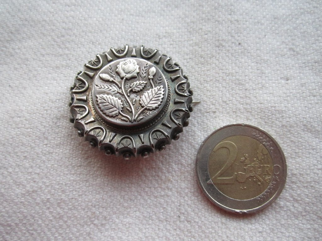 19.  Schitterende rouwbroche, Engeland,  zilver, Ophalen, Zilver, Broche