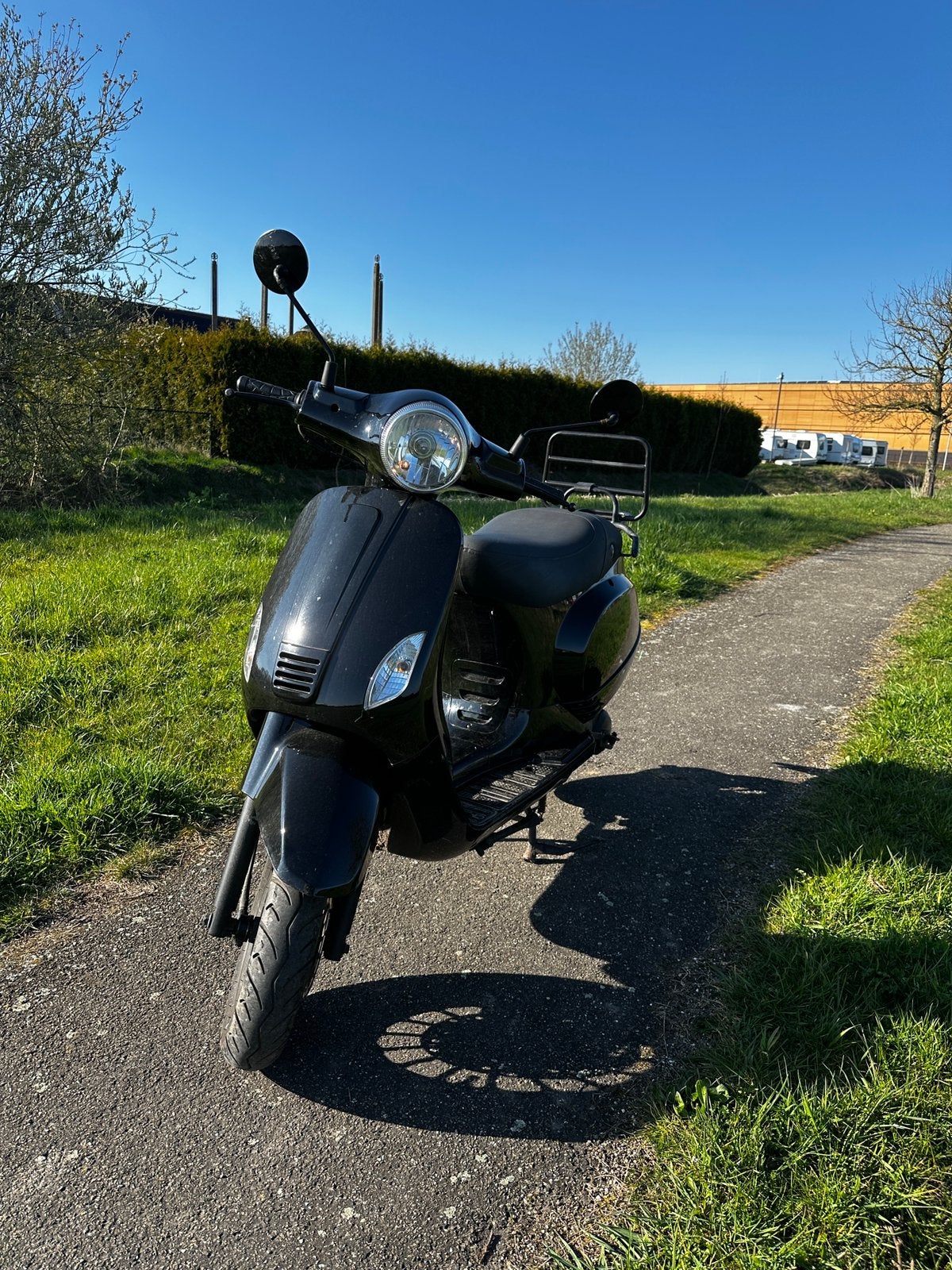 La souris vespelini, Fietsen en Brommers, Scooters | Overige merken, Ophalen, Maximaal 45 km/u, Zo goed als nieuw, Benzine