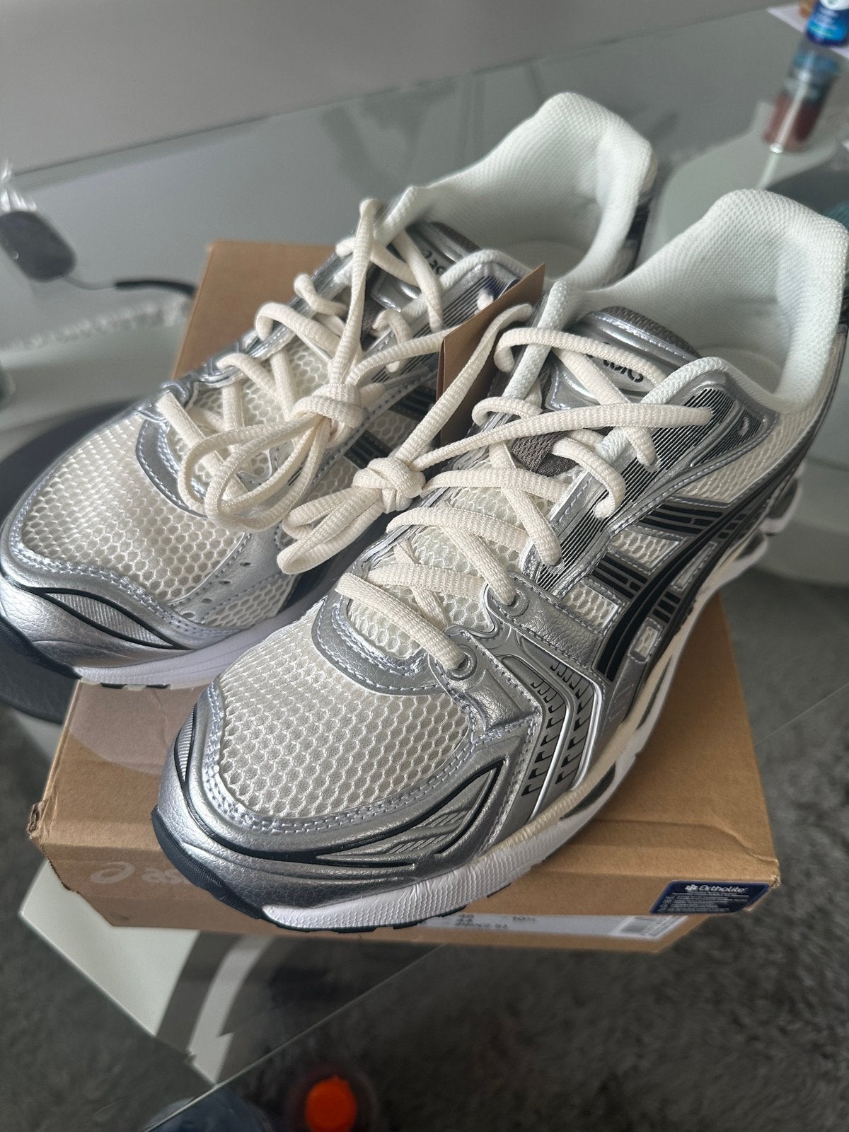 Asics Gel Kayano 14 Metallic Plum/Cream Black EU 46 US 11,5, Ophalen of Verzenden, Nieuw, Sneakers of Gympen