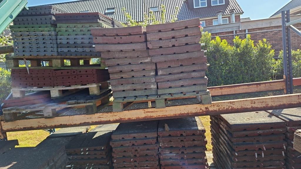 Rode rubber tegels 50x50 cm  6,5 cm dik - 10m², Ophalen, Gebruikt, Rubber, 10 m² of meer