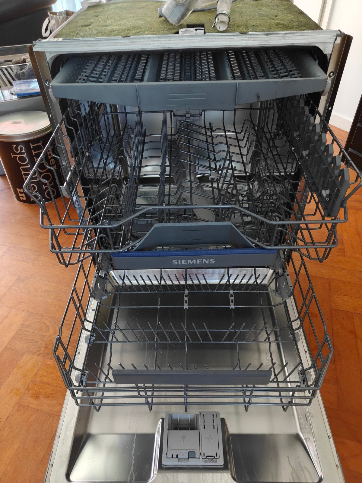 Siemens iq300 Inbouw Vaatwasser 2025 SN63HX01CN, Witgoed en Apparatuur, Vaatwasmachines, Ophalen, Energieklasse A of zuiniger