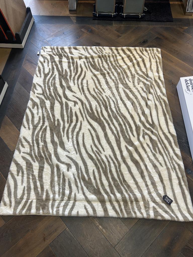 Mars & More Zebra Plaid, Ophalen, Nieuw, Nvt, Nvt