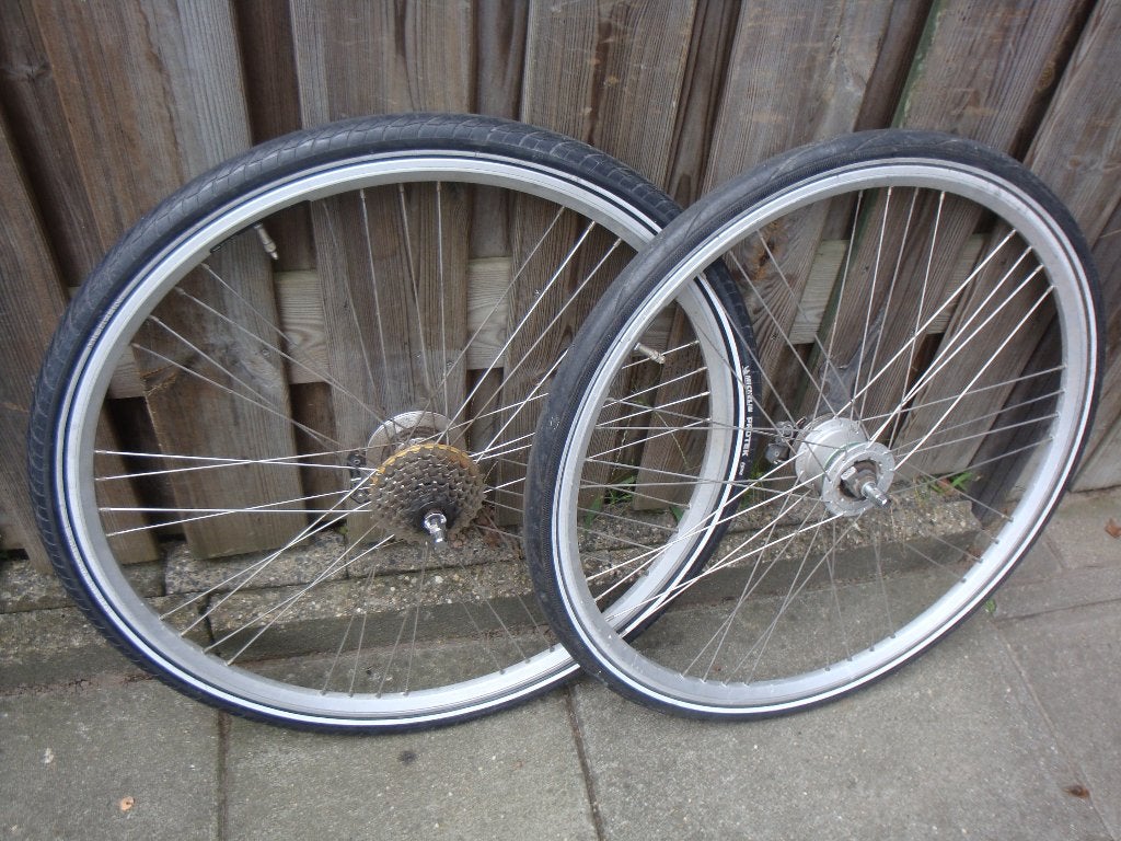 goede wielset 28 inch giant shimano met banden, Elektrische fiets, Gebruikt, Giant, Aluminium