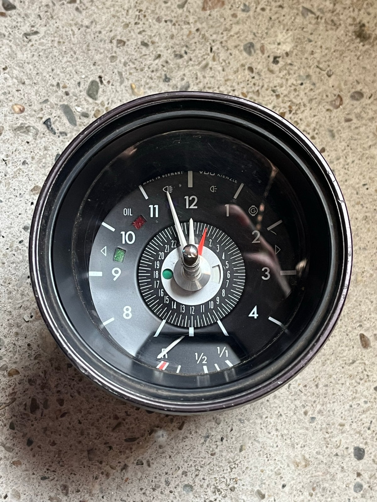 VDO Kienzle Klok 12V - Made in Germany, Ophalen