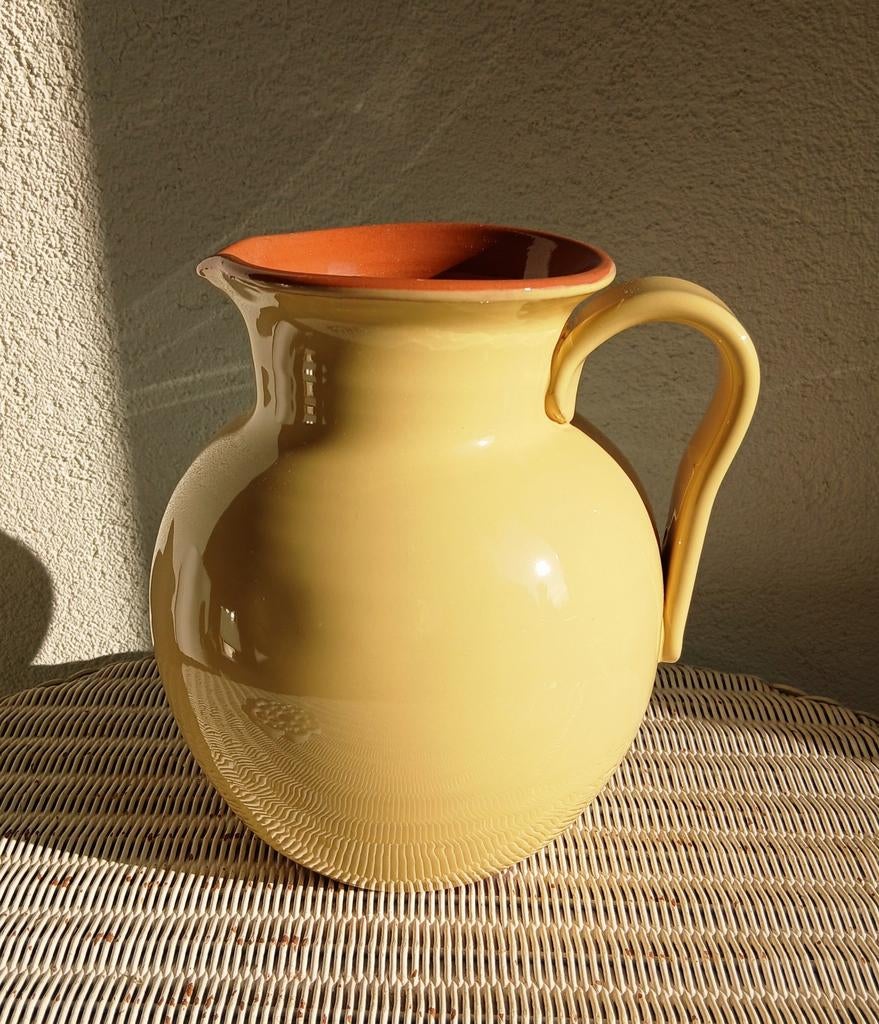 Kan geel met bruin, Huis en Inrichting, Keuken | Servies, Overige typen, Overige stijlen, Aardewerk, Ophalen of Verzenden