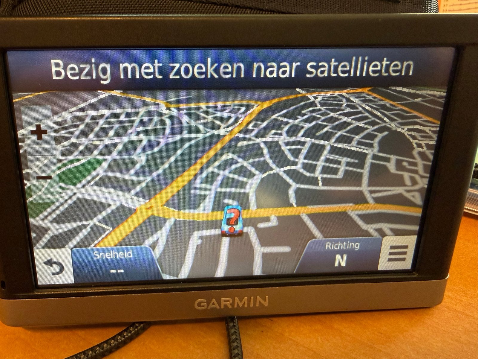 Garmin Nüvi 2598 case+oplaadsnoer, update EU Mei 2026, Ophalen of Verzenden, Zo goed als nieuw