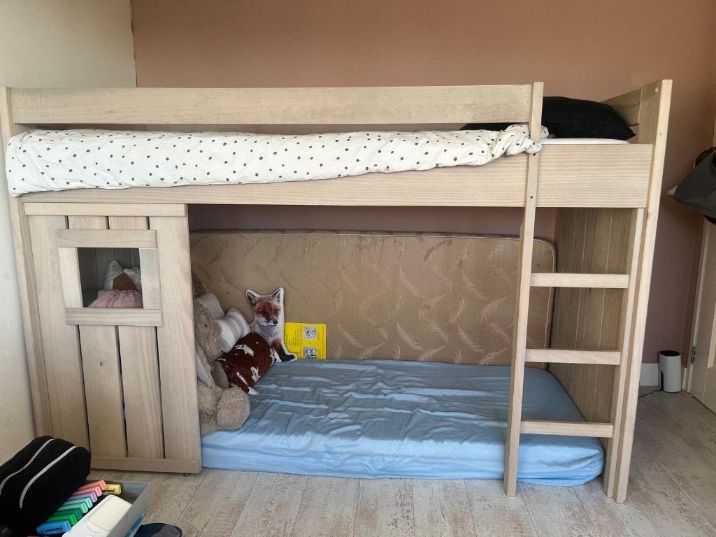Half hoogslaper - eenpersoons bed van Coming Kids, Ophalen, 85 tot 100 cm, Lattenbodem, Zo goed als nieuw