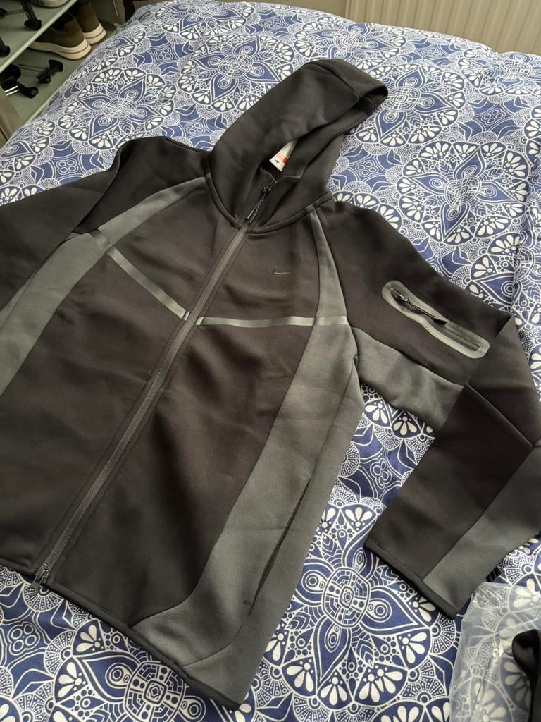 Nike tech fleece nieuw maat M, Ophalen of Verzenden, Nieuw, Maat 48/50 (M)