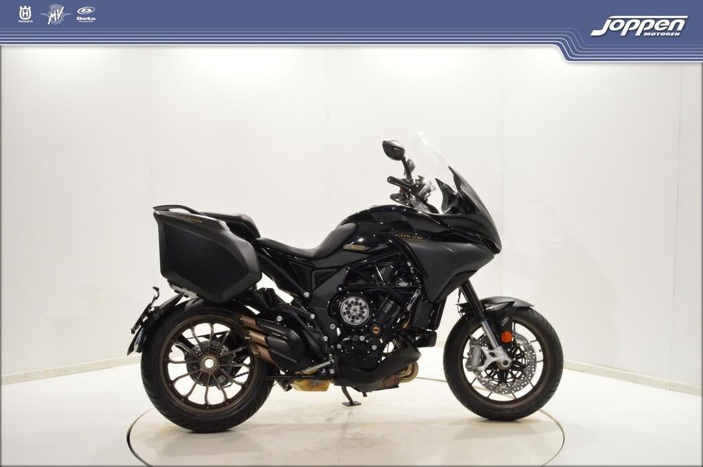MV AGUSTA TURISMO VELOCE 800 LUSSO (bj 2023), Motoren, Motoren | MV Agusta, Motorrijbewijs A, Bedrijf, Meer dan 35 kW, Onbekend